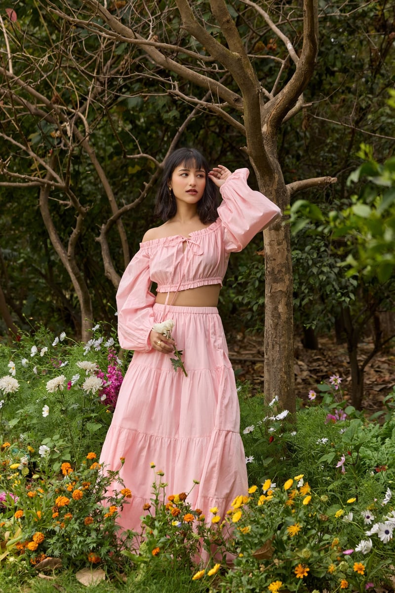 Pink Off-Shoulder Balloon Sleeve Crop Top with Tie-Up