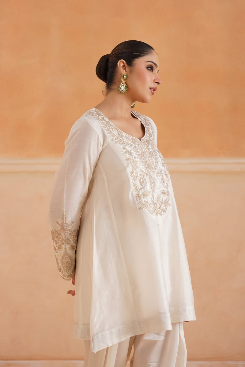 Ivory Embroidered Chanderi Kurta Set with Dupatta