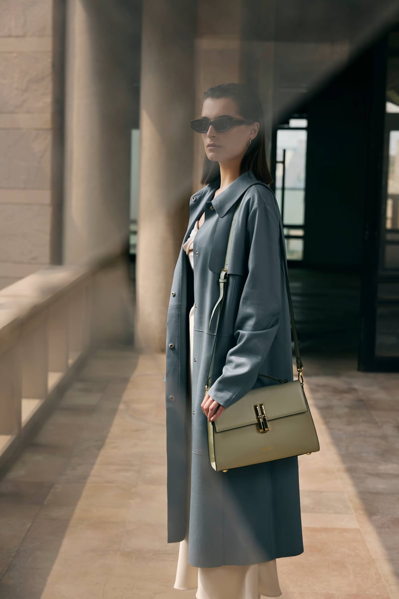 Raffine Satchel