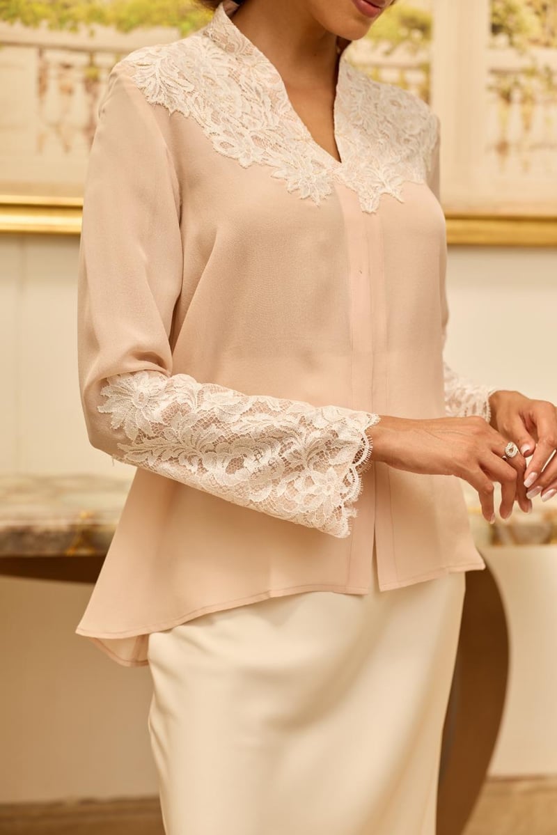 Lunaria Misty Rose French Lace Crepe Top