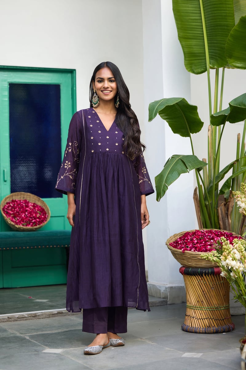 Baingain Silk Chanderi Embroidered Kurta Set