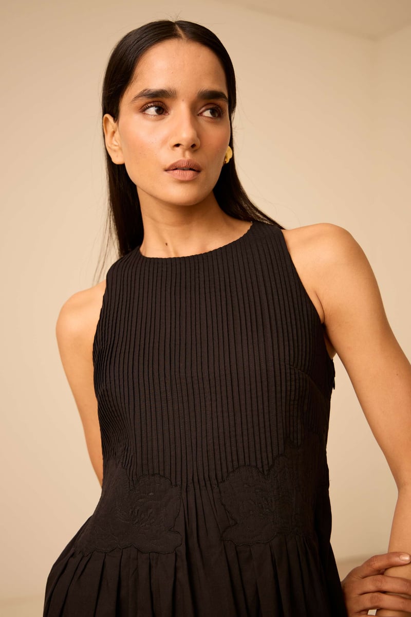 Black Pintuck Bodice Embroidered Maxi Dress — The Summer House
