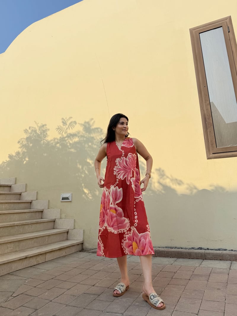 Red/Pink Floral Printed Sleeveless Midi Dress