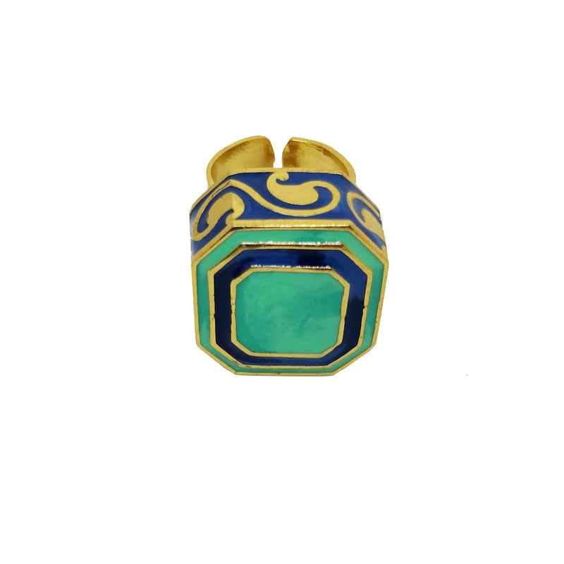 Grand arabesque ring