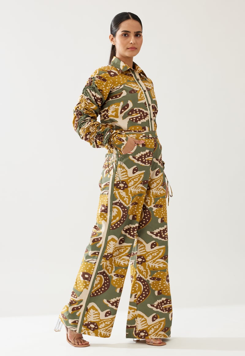 Olive And Mustard Floral Smocking Sleeve Shirt