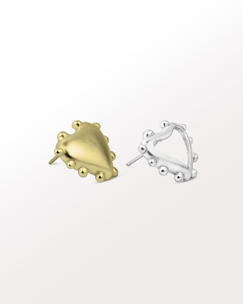 Passional Ear Studs (Classic)