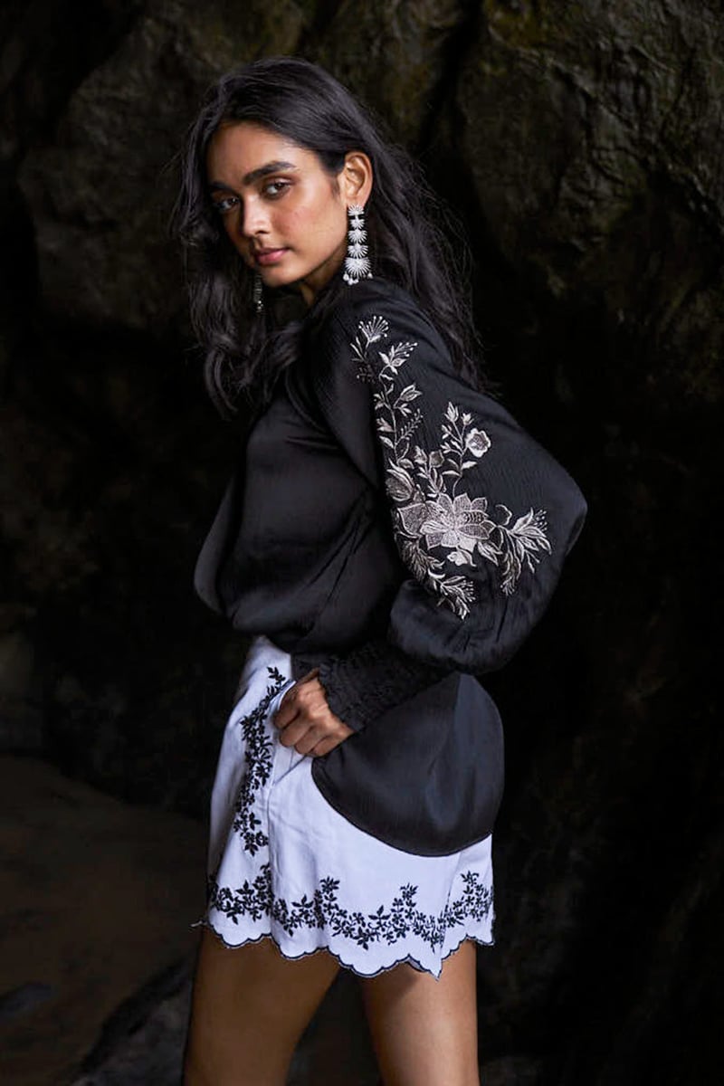 White Denim Shorts with Contrast Embroidered Scallop Hem