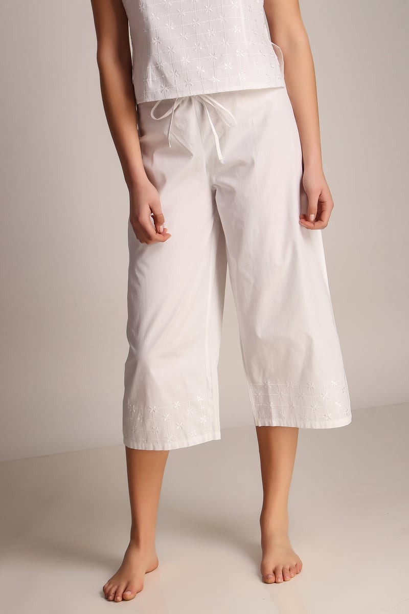 Harper, Embroidered Capri Set