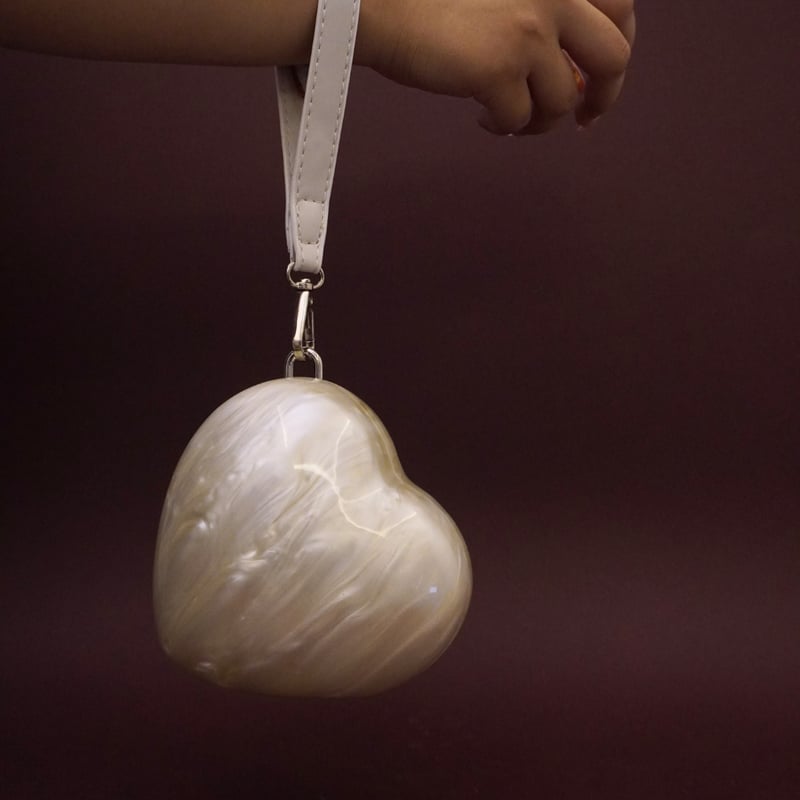 Acrylic Heart Clutch Ivory