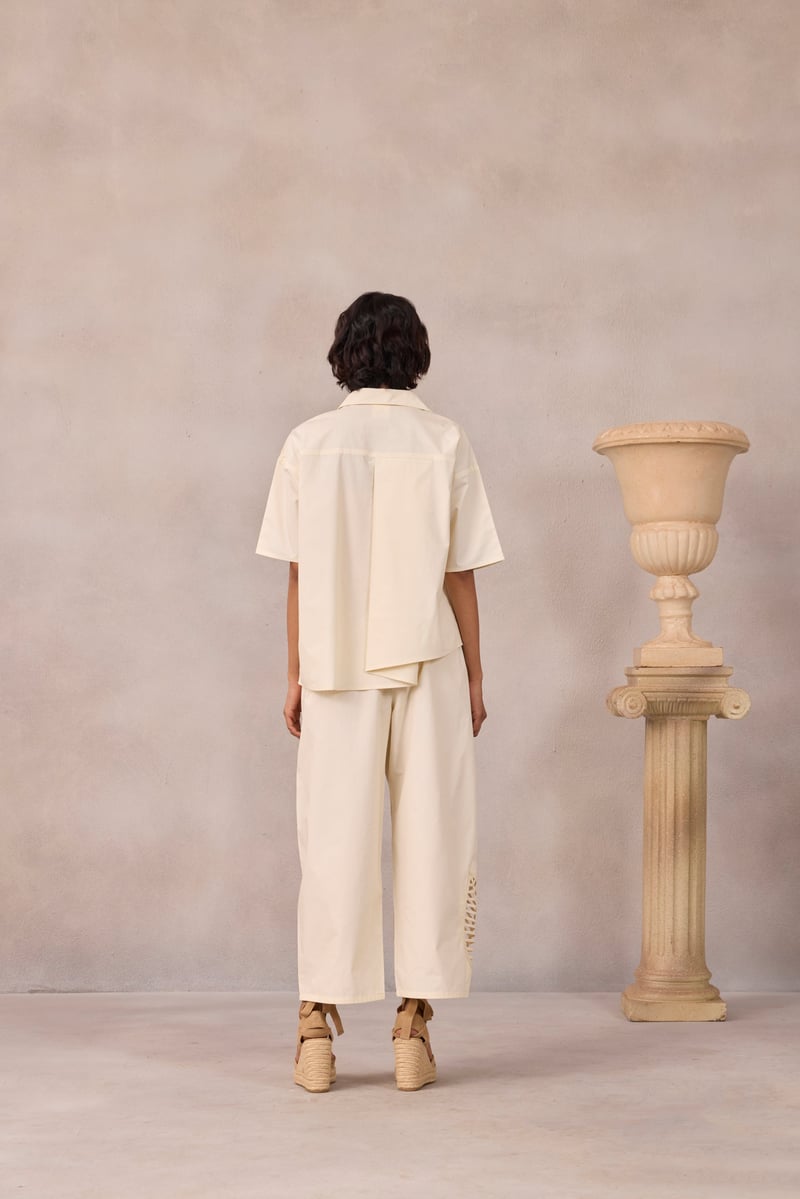 Vanilla Cloud Barrel Crop Trousers with Leaf Cutwork