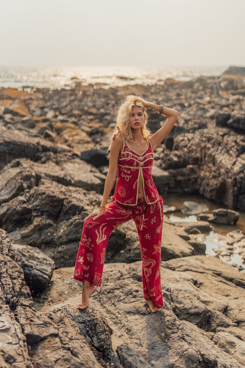 Red Graphic Printed Linen Tie-Up Cami Top