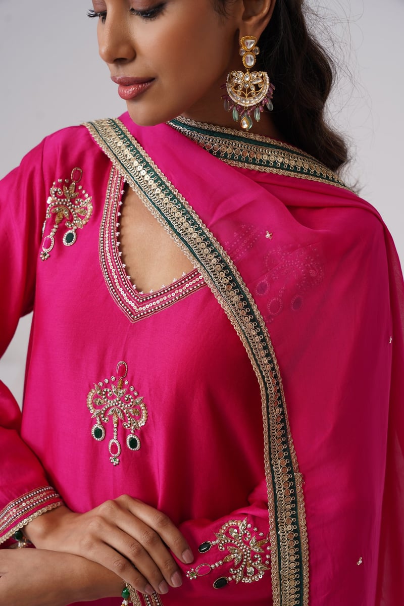 Inaara Dupatta Set