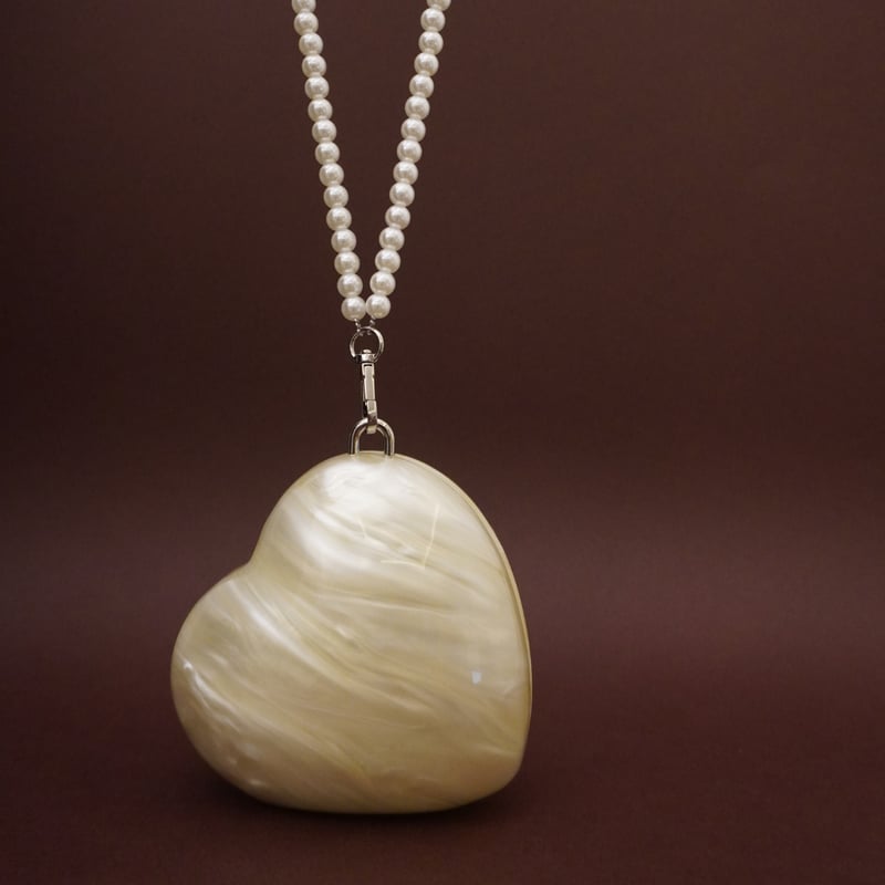 Acrylic Heart Clutch Ivory