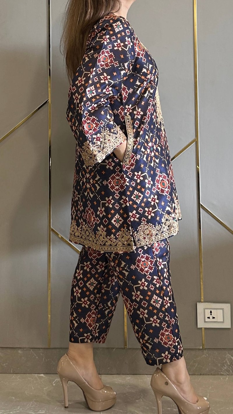 Navy Patola Embroidered Phiran Coord (Without Potli)
