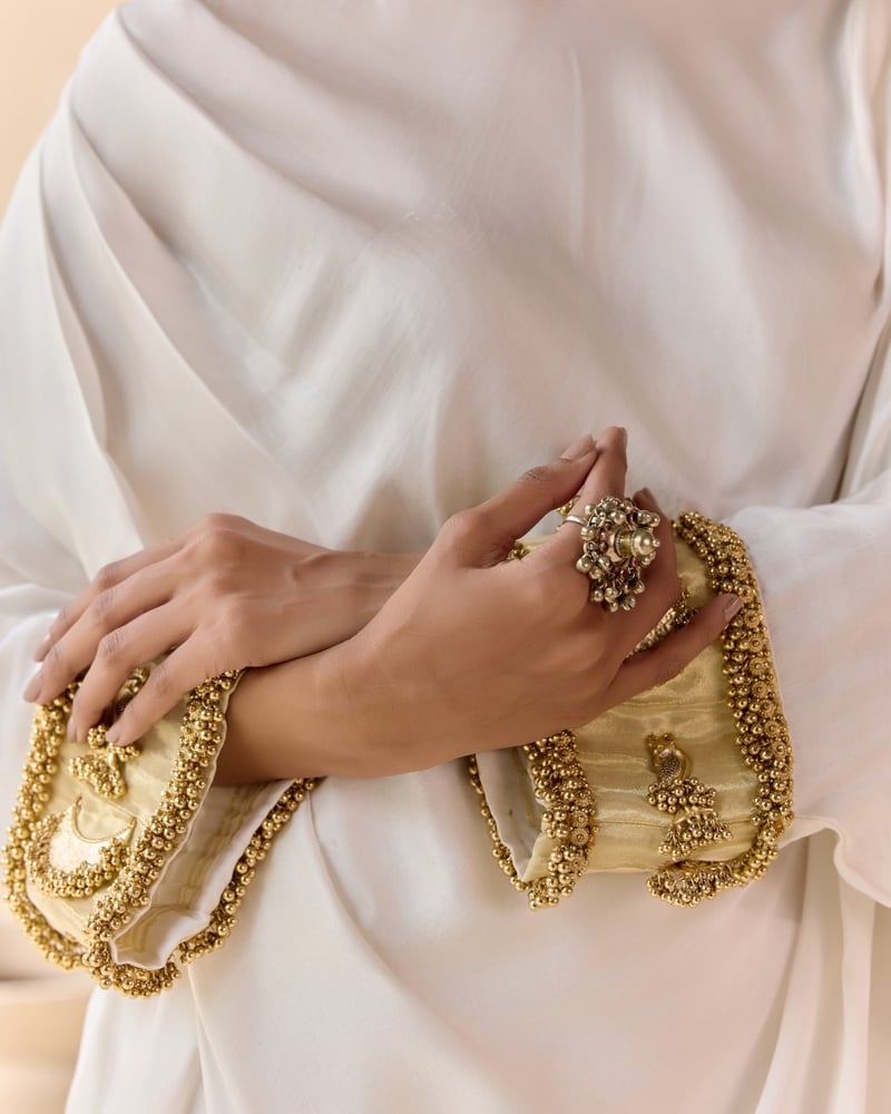 Noor Shwet Draped Set
