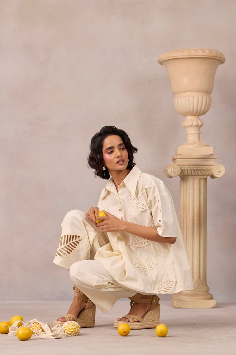 Vanilla Cloud Boxy Cotton Poplin Shirt with Leaf Applique