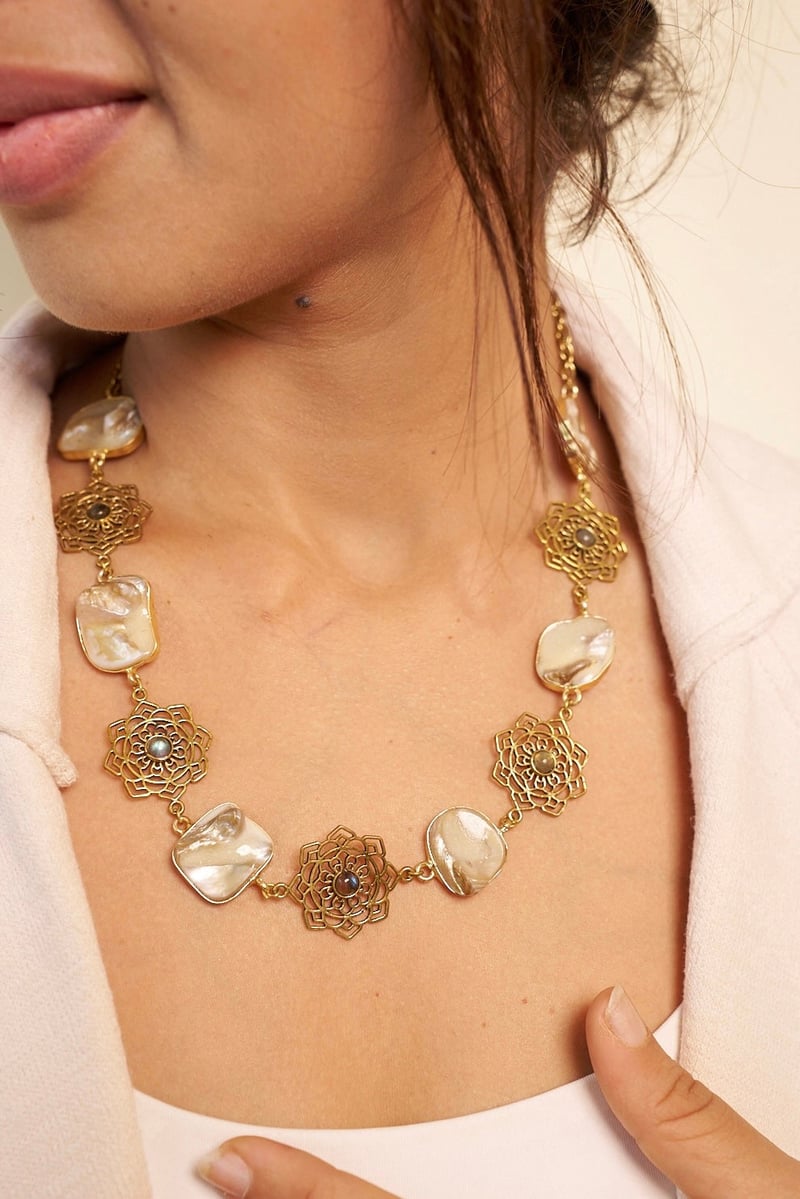 Maharani Mother Of Pearl Necklace — SOUL WORKS