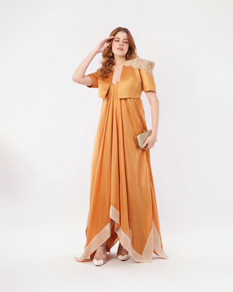 Gaia with dress