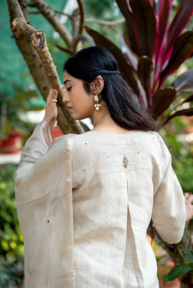 Oat Natural Linen Kurta Set with Embroidered Neckline