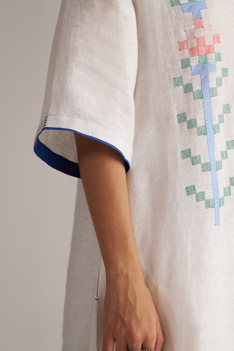 White Linen Embroidered Kurta and Pants Co-ord Set