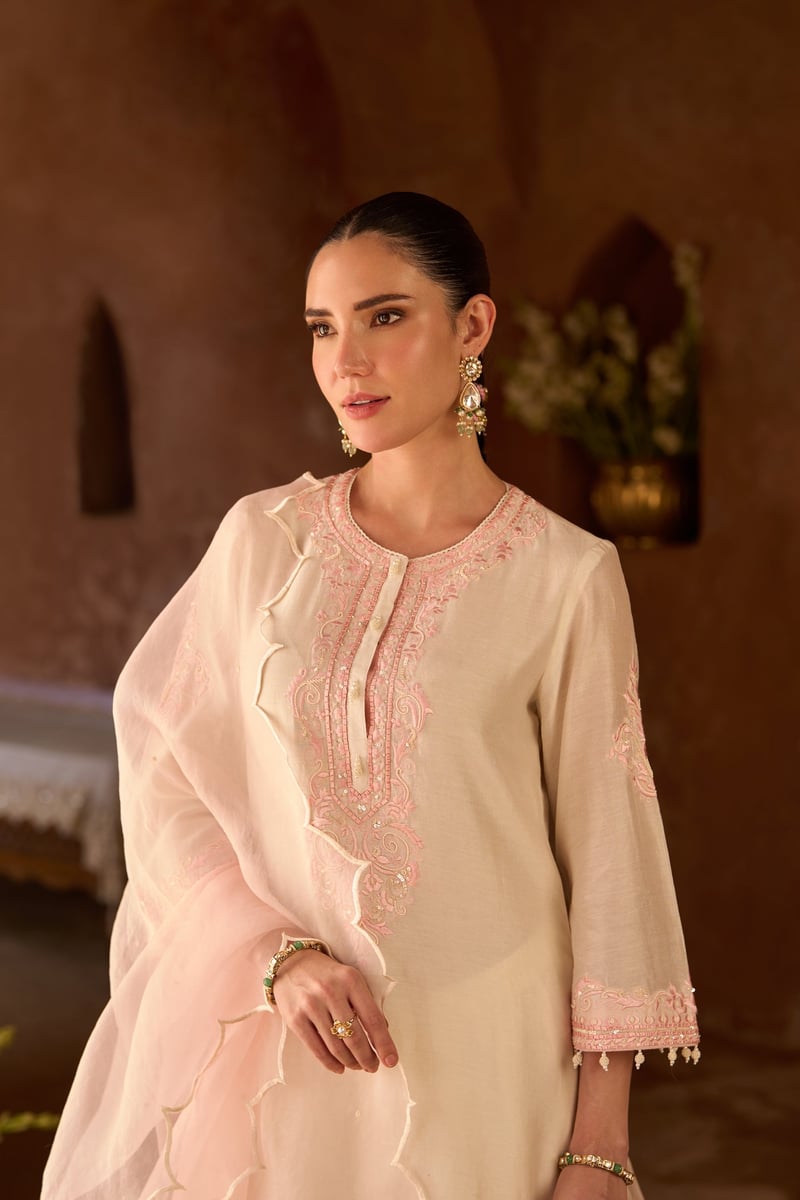 Nyra - Short Kurta And Dhoti