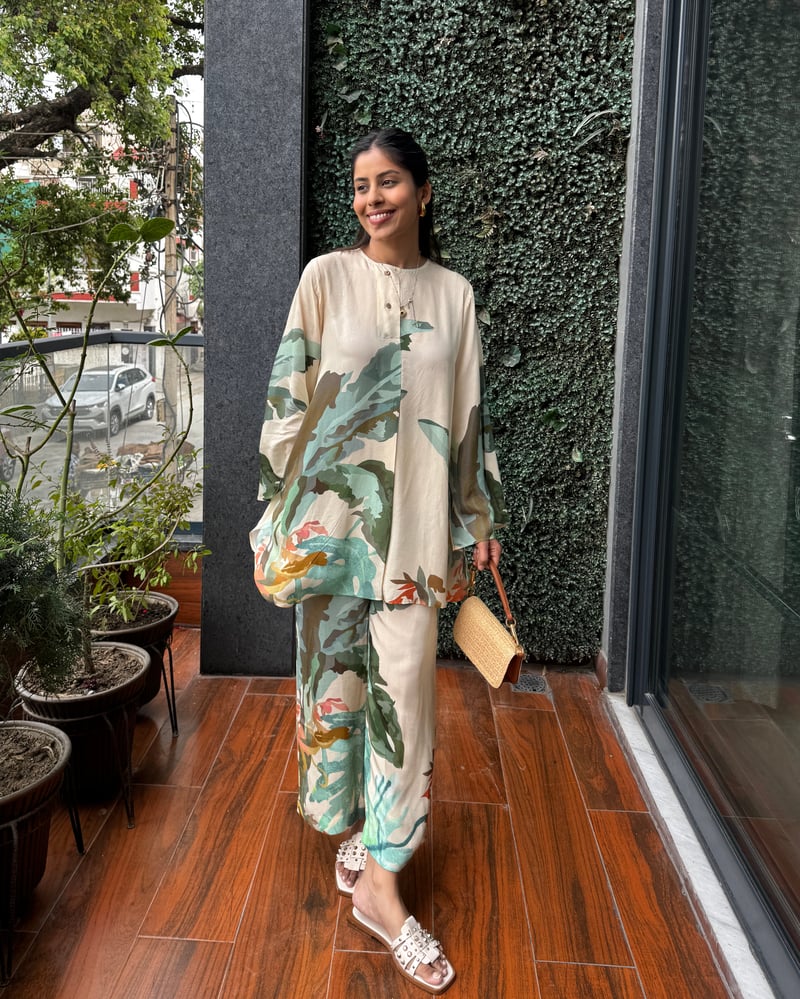 Multicolor Abstract Printed Tunic and Pant Co-ord Set — HAPPI SPACE