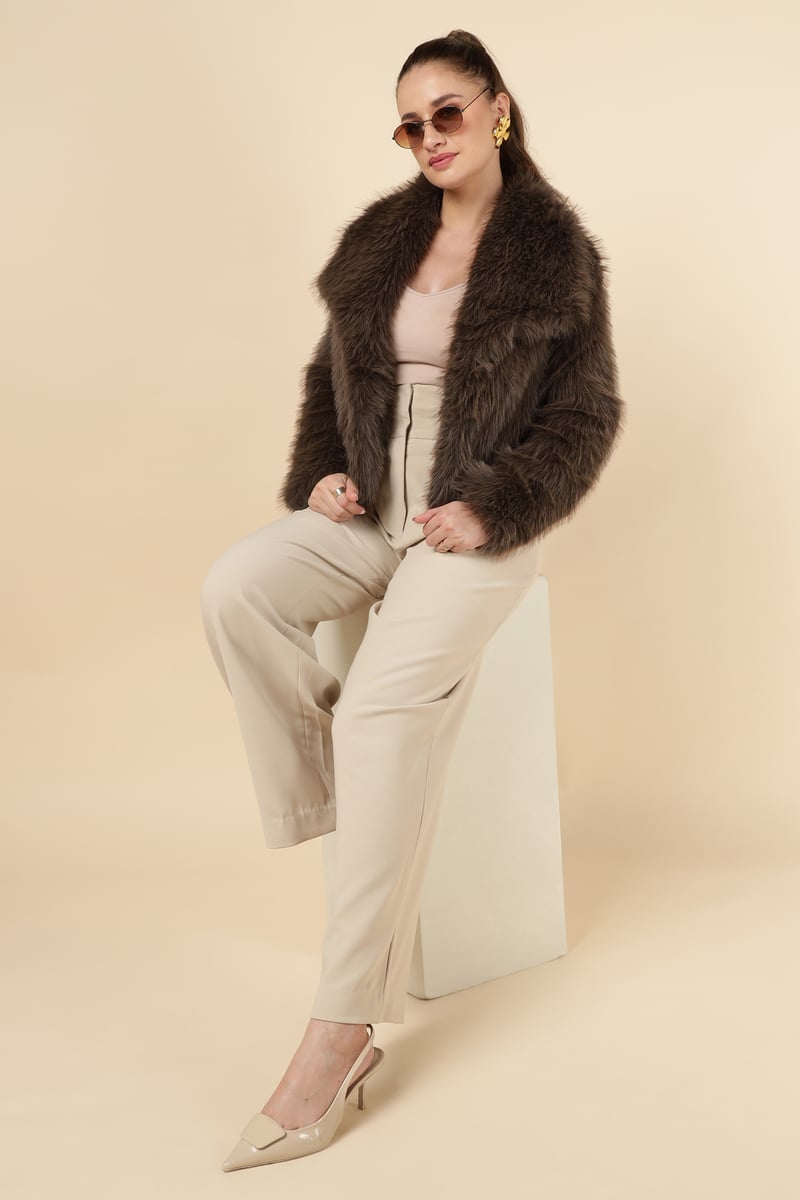 Brown Cropped Faux-Fur Jacket with Lapel Collar — ESSILA