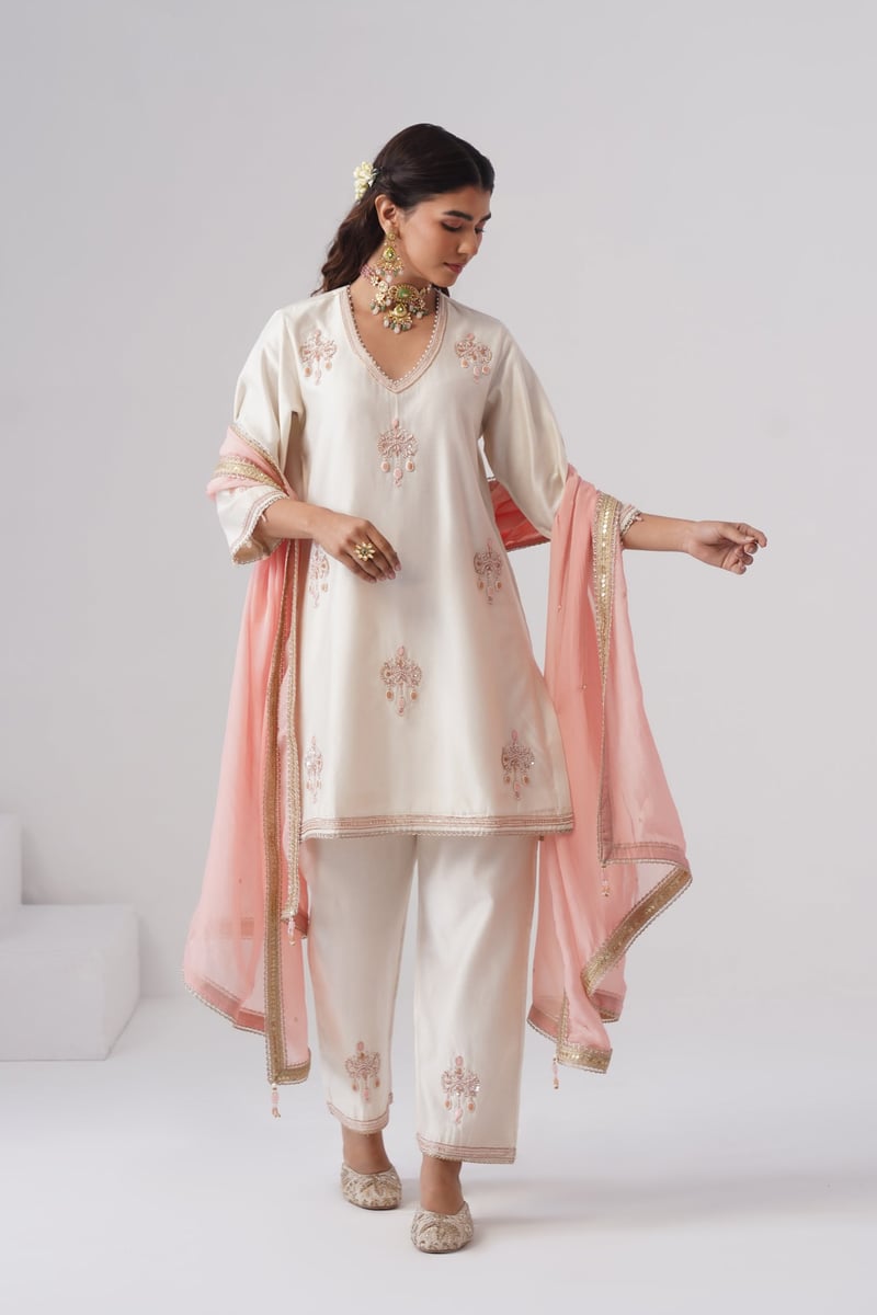 Mogra Dupatta Set