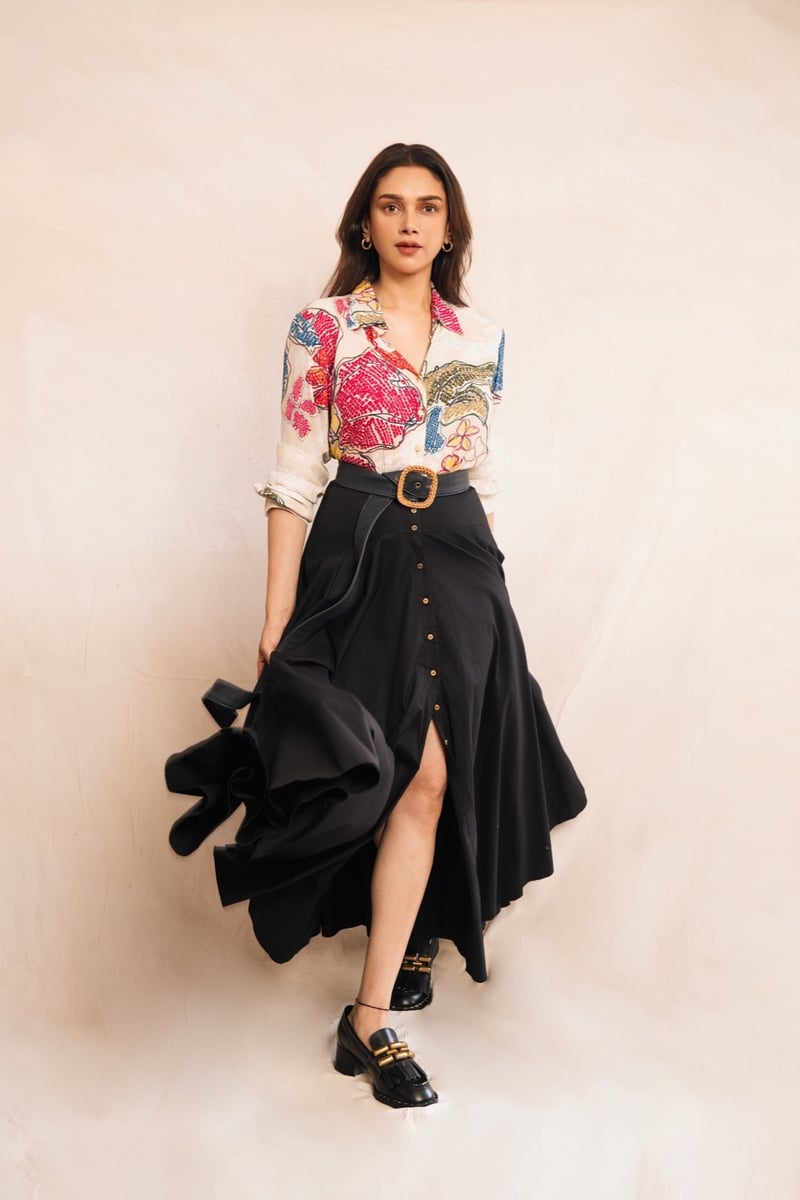Black High-Waist Flared Maxi Skirt with Button Front