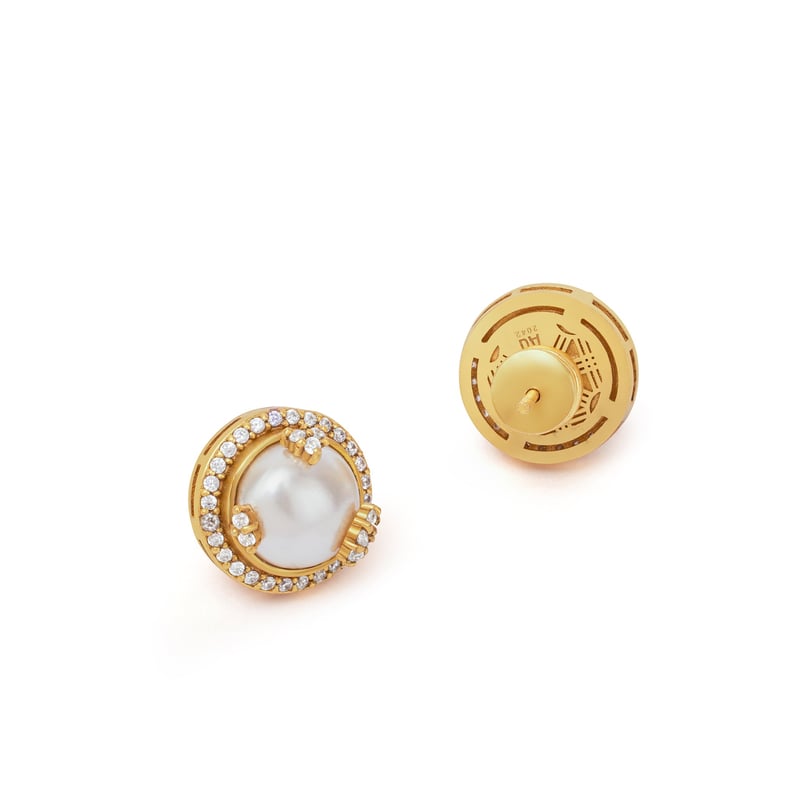 Opaline Ivory Studs