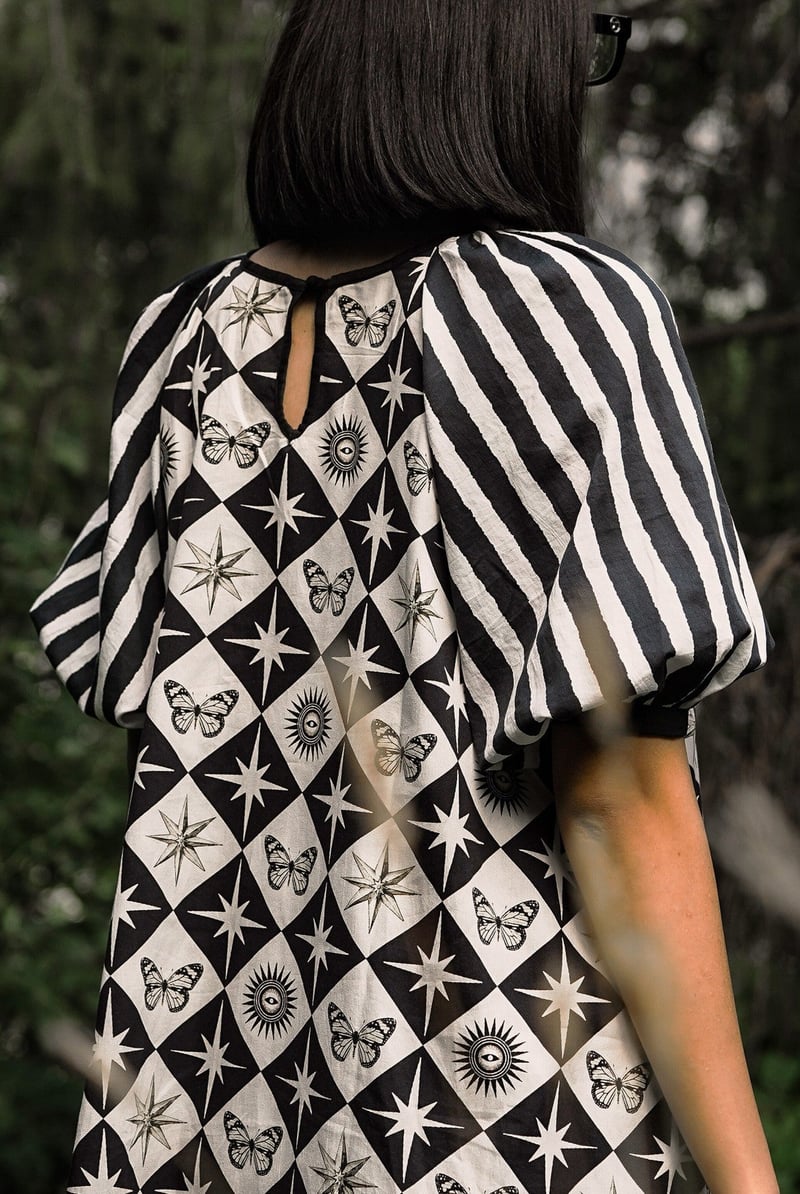White/Black Oversized Celestial Print Mini Shift Dress