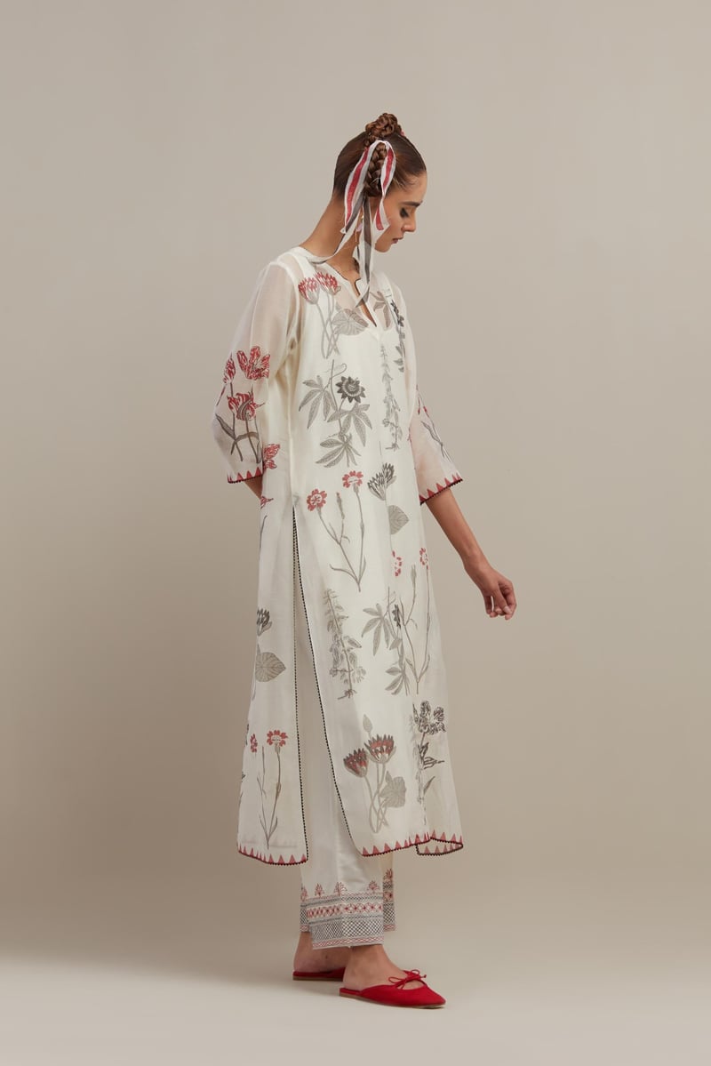 Off White Floral Block Print Cotton Chanderi Kurta Set