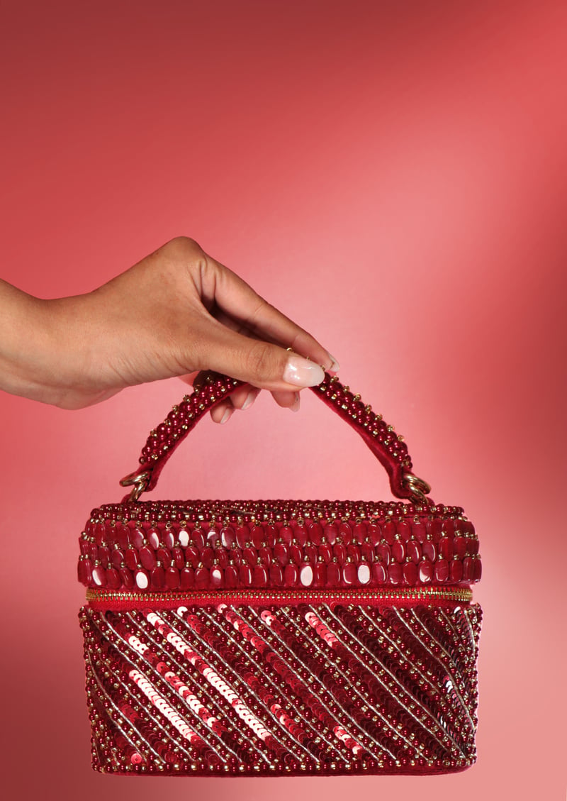 Laura Pearl Red Cube Bag
