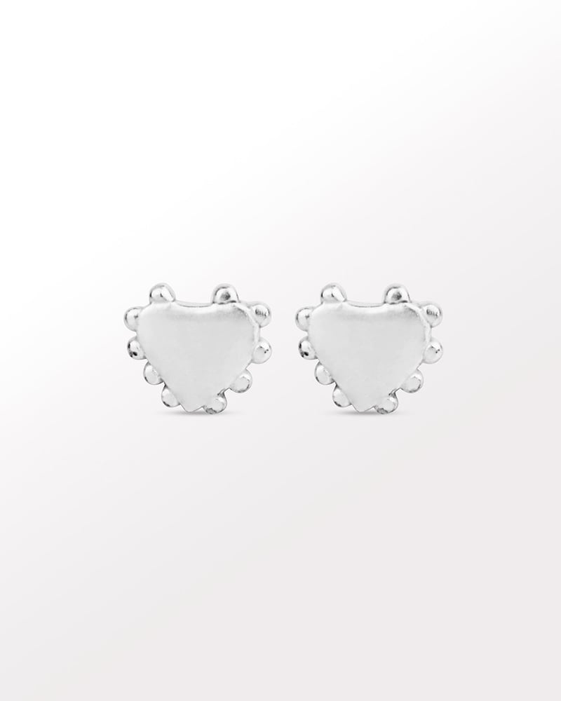 Passional Ear Studs (Craved)