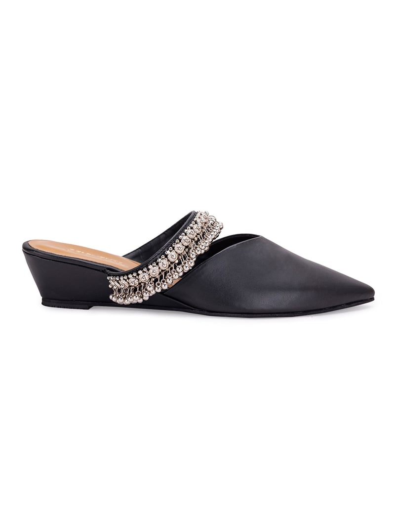 Akali Black (Mule Heel)