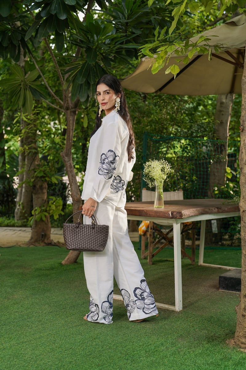 Ivory Linen Embroidered Relaxed-Fit Shirt