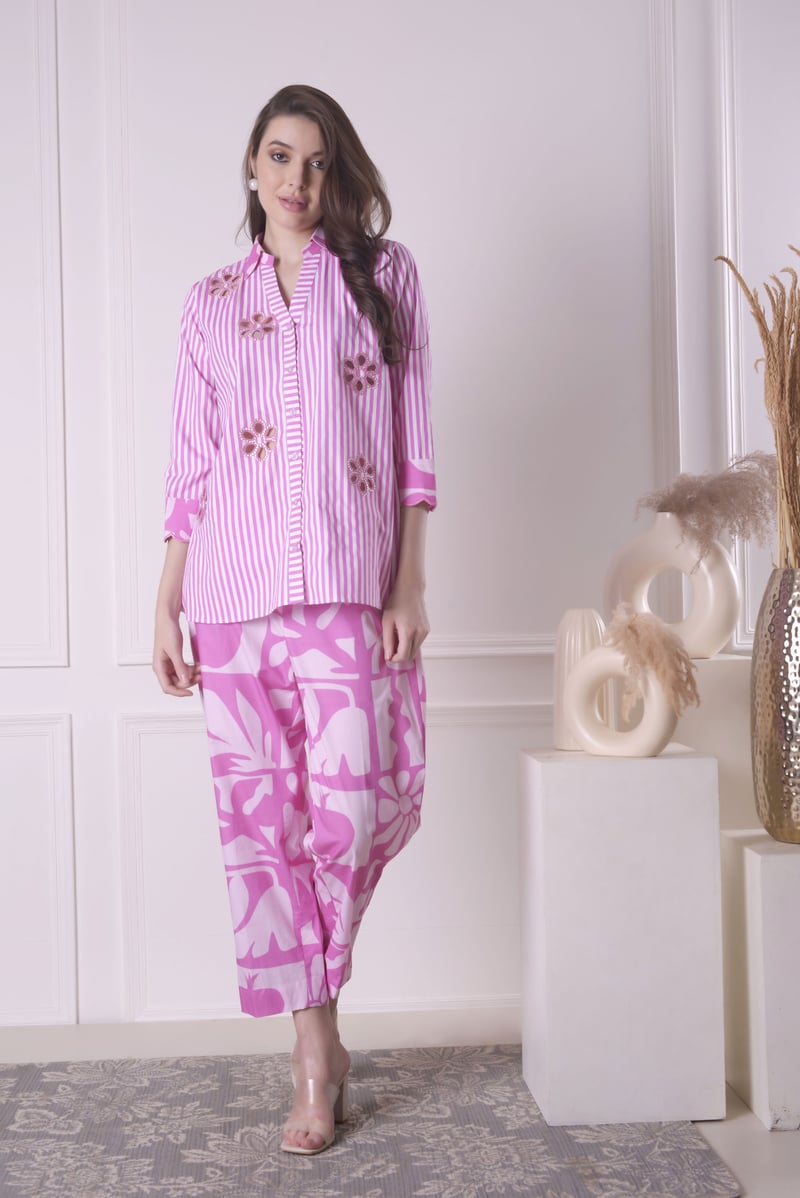 Pink Striped Poplin Shirt with Jumbo Print and Cutwork