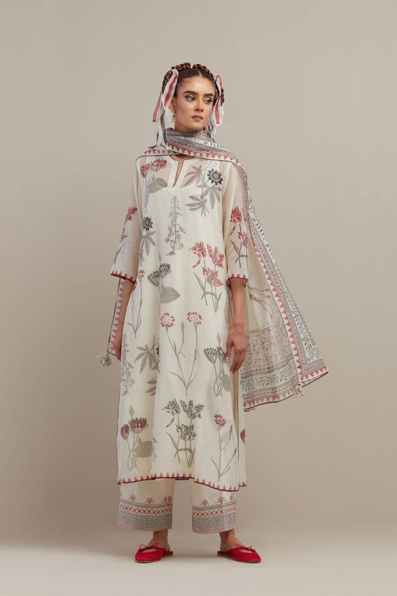 Off White Floral Block Print Cotton Chanderi Kurta Set — Upavita