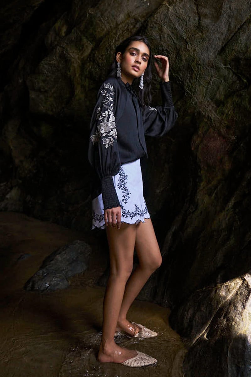 White Denim Shorts with Contrast Embroidered Scallop Hem