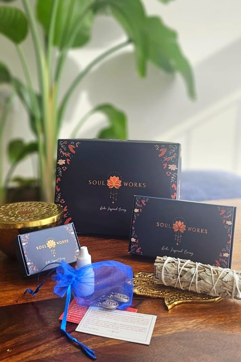 Lumina Choker
