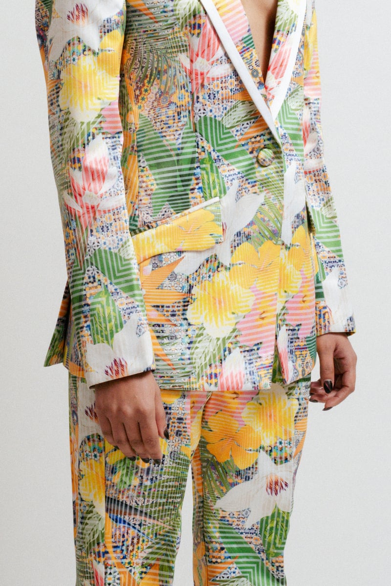 Multicolor Digital Print Tailored Jacket with Peak Lapels