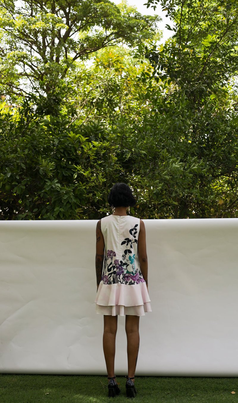 White/Black Printed Sleeveless Mini Dress with Ruffle Hem