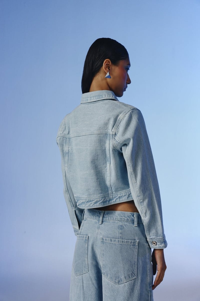 Flow Wide Leg Jeans
