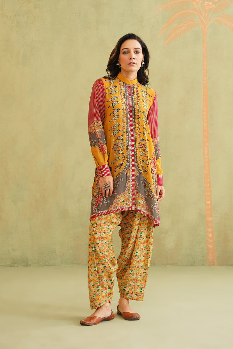 Yellow Printed Bemberg Crepe Kurta Co-ord Set