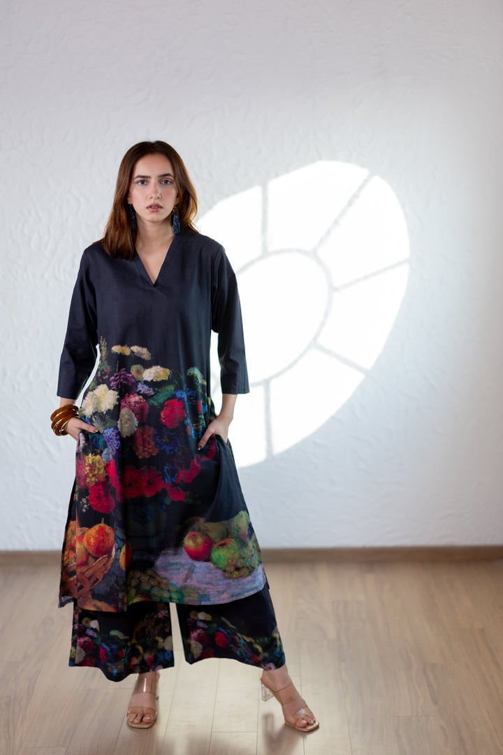 Black Printed A-Line Kurta Set with V-Neck