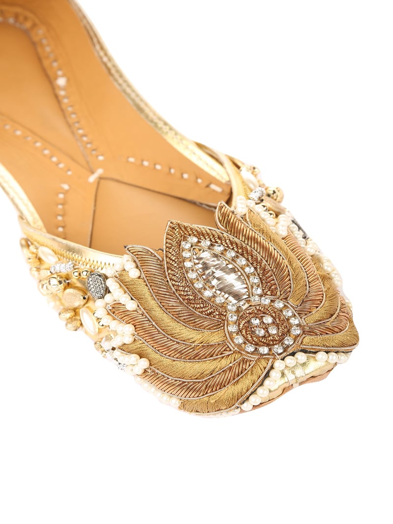Golden Lotus Jutti