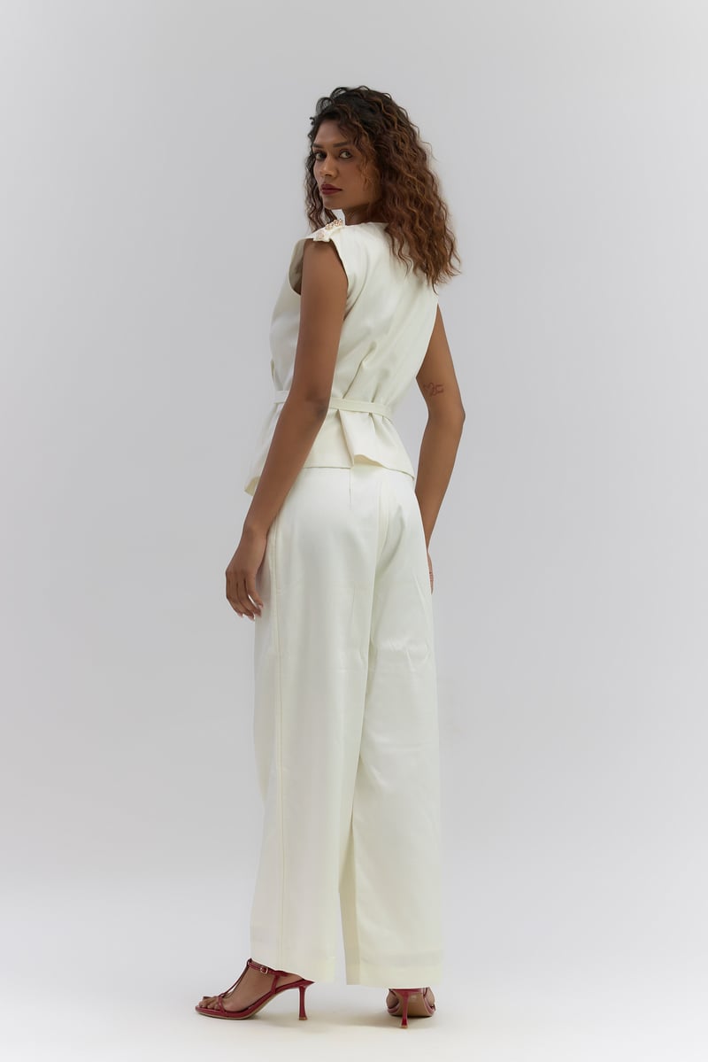 Pearl Twill Floral Applique Waist Coat, Pant
