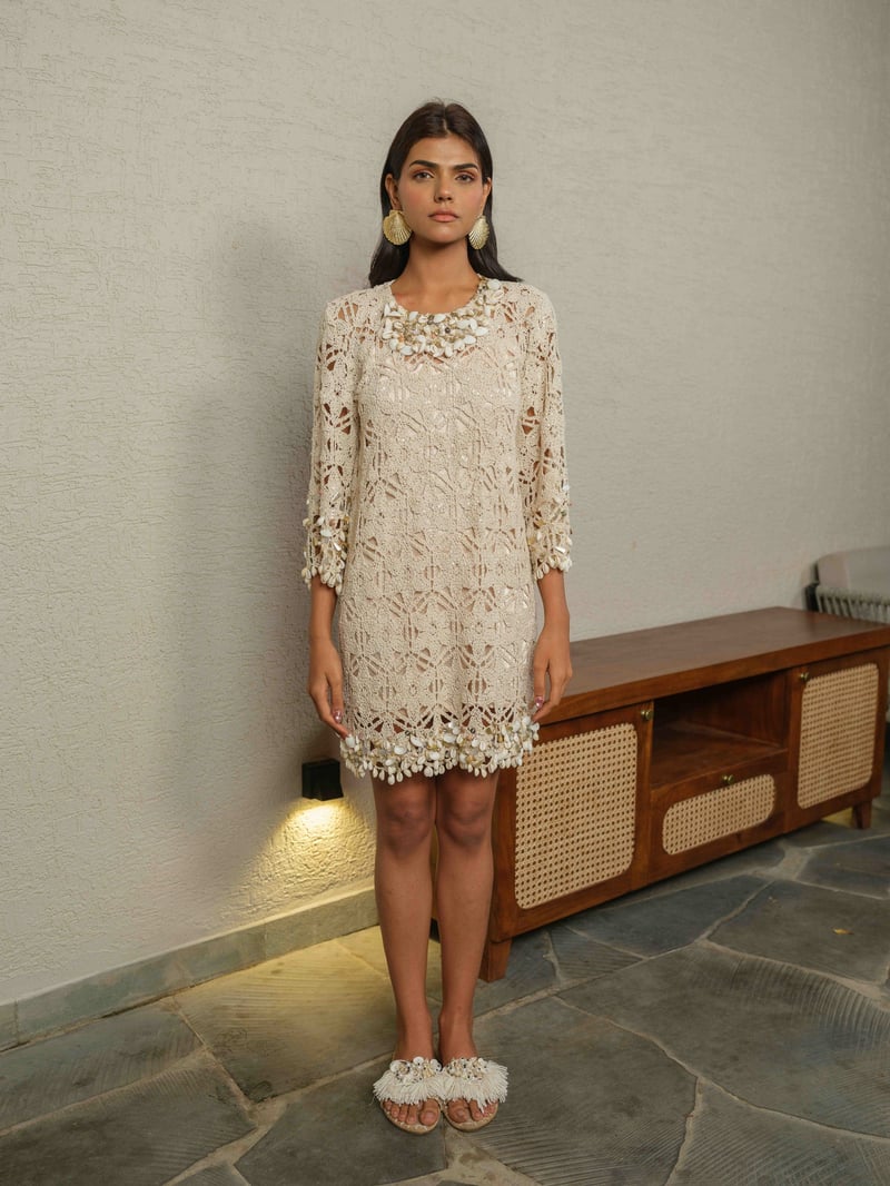 SHELLUNA- Dress