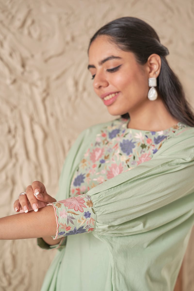 Mint Green Mul Mul Kaftan-Style Kurta Set