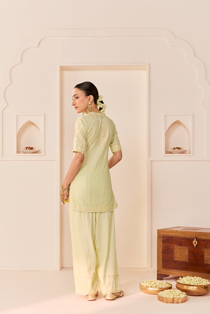 ANAISHA - SHORT KURTA WITH FARSHI SALWAR AND DUPATTA